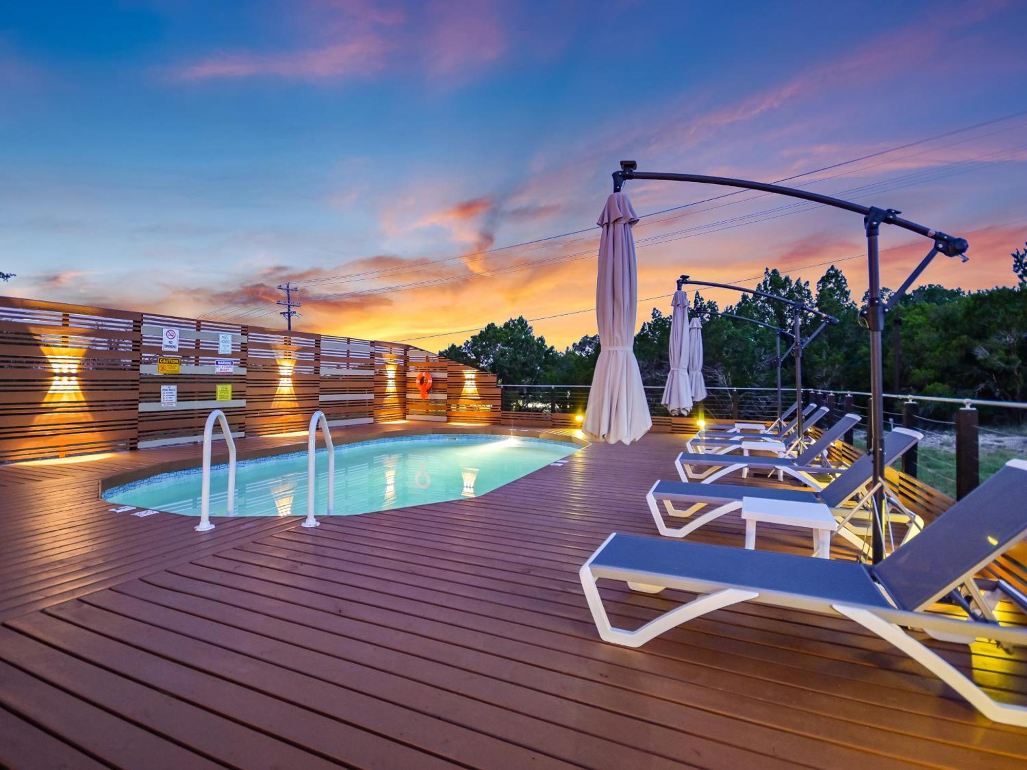 Udoscape Eco-Glamping Resorts Lago Vista Екстер'єр фото