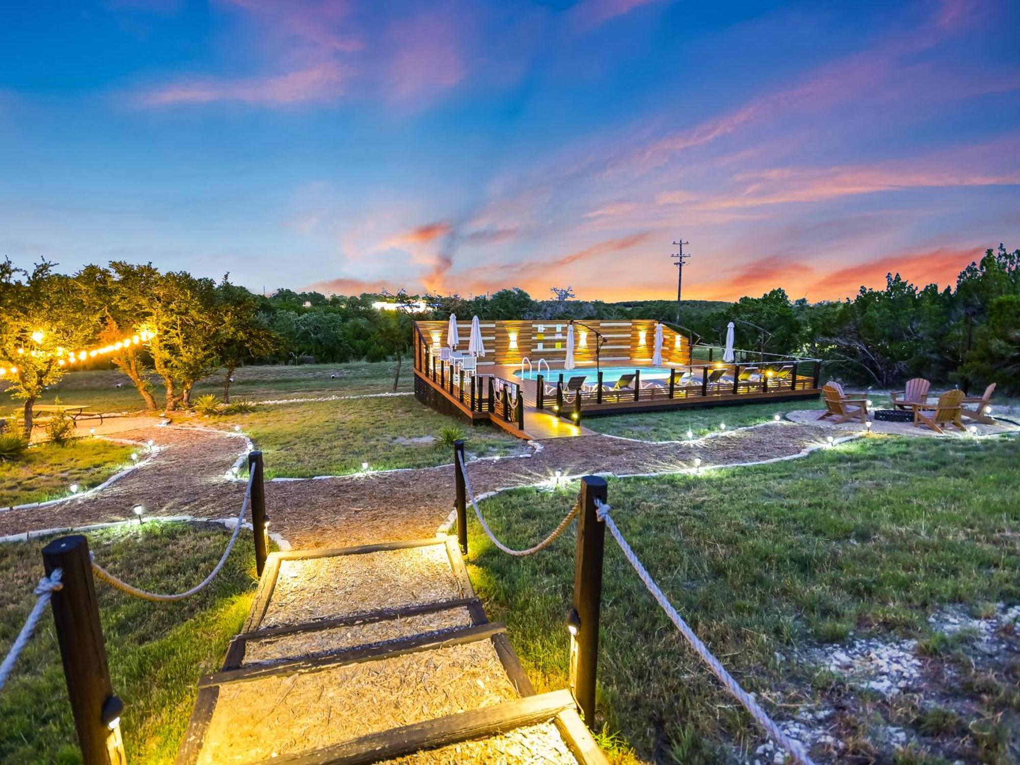 Udoscape Eco-Glamping Resorts Lago Vista Екстер'єр фото